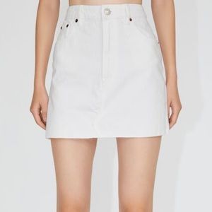 Zara Denim White Raw Hem Mini Skirt Size Large